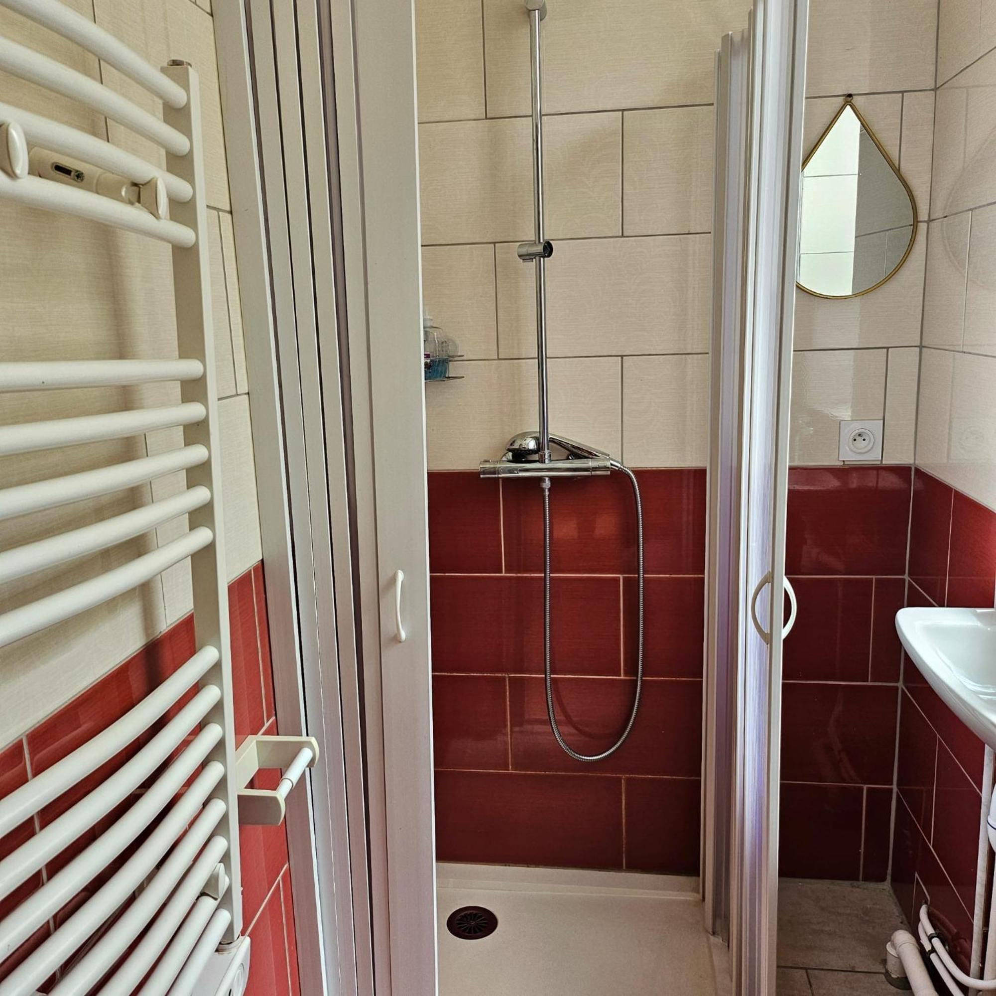 Bed and Breakfast Hameau Des Essarts Grand-Couronne Экстерьер фото